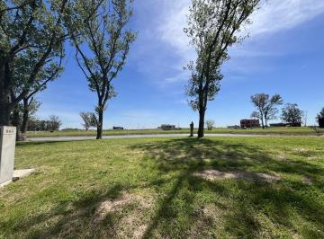 Terreno · 785m² · Santa Clara Al Sur - Lote de Terreno, 785 m² - Fondo Laguna