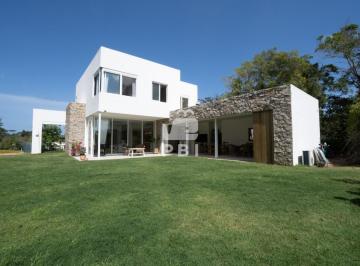 Foto1 · Venta de Casa en Barrio Privado - Ref: Pbi13583