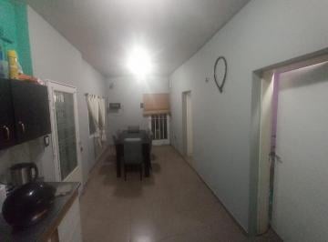 Casa de 2 ambientes, Rosario · Cipriano Benitez 3185
