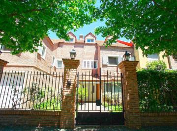 Casa · 500m² · 6 Ambientes · 2 Cocheras · Impecable Casa en Venta en La Horqueta - San Isidro - Zona Newman