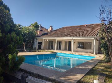 Casa · 300m² · 7 Ambientes · Casa en Venta en Barrancas del Lago, Nordelta, Tigre