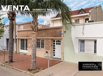 Casa de 8 ambientes, Villa Constitución · Casa en Venta de 3 Habitaciones y 2 Baños con Cochera y Amplio Patio