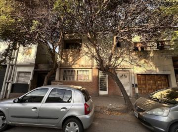 Terreno · 321m² · 3 Ambientes · 1 Cochera · Venta Casa en Calle Belgrano 1479, Barrio Güemes, Córdoba