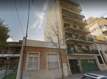 Departamento de 3 ambientes, Flores · 3 Amb Semipiso - Quirno Al 100 - Flores