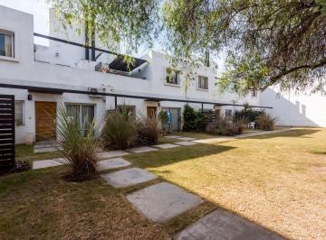 Casa de 4 ambientes, Villa Allende · Casa en Houisng Villa Allende