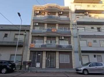 Departamento de 2 ambientes, Avellaneda · Alquiler 2 Ambientes Sobreav. Belgrano