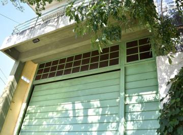 Edificio · 930m² · 20 Ambientes · 5 Cocheras · Edificio en Block en Wilde