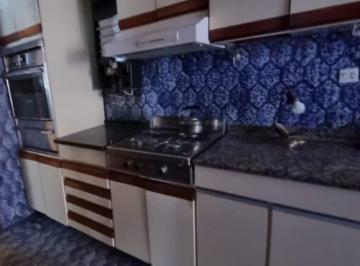 Casa · 238m² · 3 Dormitorios · Casa en Pleno Centro de Santa Fe