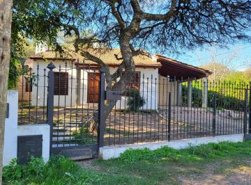 Casa de 6 ambientes, Villa Allende · Alquilo Casa 3 Dorm. y Pileta en Villa Allende Golf