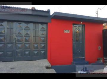 Casa · 130m² · 4 Ambientes · 1 Cochera · Casa en Venta en Ensenada