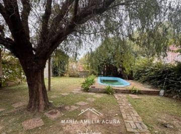 Casa de 3 ambientes, Carmen de Areco · Se Vende Propiedad en Zona Urbana.
