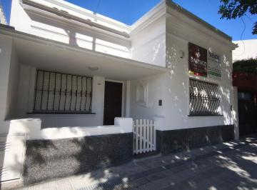 Casa de 3 ambientes, La Plata · Venta Casa Refaccionada 2 Dorm C/parque - 7 E/ 524 y 525 - Tolosa, La Plata