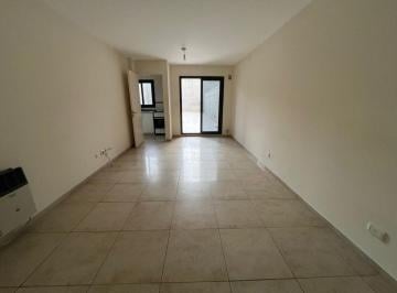 Departamento · 50m² · 2 Ambientes · Calidad Inarco! 1 Dorm + Patio de 70 m²