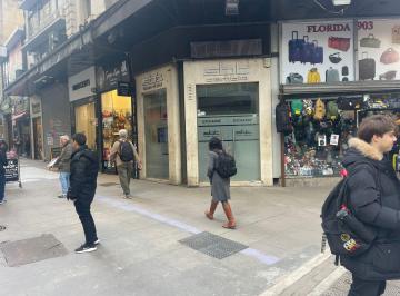 Local comercial · 40m² · Local Esquina Florida y Paraguay Peatonal