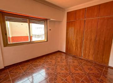 Departamento · 90m² · 3 Ambientes · 2 Cocheras · Departamento en Venta Lomas de Zamora