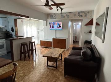 Departamento de 2 ambientes, Recoleta · Hermoso 2 Ambientes Muy Luminoso Excelente Equipamiento!desde 4 - 5