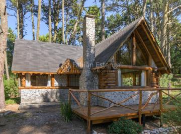 Casa de 2 ambientes, Mar de las Pampas · Cabaña Meri - Casa en Venta en Mar de Las Pampas