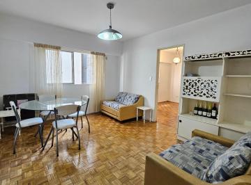 Departamento de 2 ambientes, Retiro · Maipu y Paraguay - 2 Amb Amoblado - Alquiler $650.000