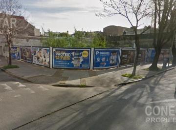 Terreno · 613m² · Terreno en Venta - Esquina - 33 m X 19 m - Para 2400 m² Vendibles