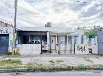 PH · 56m² · 3 Ambientes · Casa Al Frente