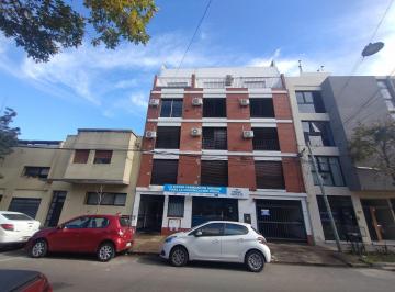 Departamento de 1 ambiente, Ciudad de Santa Fe · Departamento Al Contrafrente en Barrio Centro!