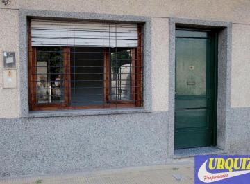PH de 3 ambientes, La Matanza · PH en Venta de 2 Dorm. C/ Cochera en Ramos Mejía