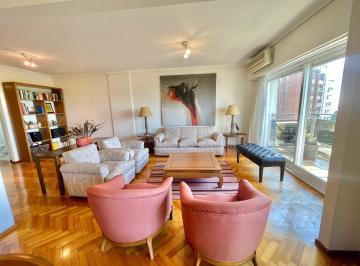 Departamento de 5 ambientes, Vicente López · Excelente Depto en Alquiler Amoblado en Gran Ubicación con Cochera en Subsuelo y Pequeña Baulera.