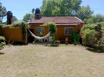 Casa de 3 ambientes, Mar del Tuyú · Mar del Tuyu Casa Mas Depto. en Lote Propio a 7 Cuadras del Mar