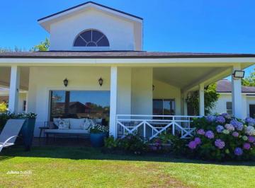Casa de 5 ambientes, Tigre · Casa en Venta de Dos Lotes en Isla en Club de Campo Hacoaj Valor Lote!