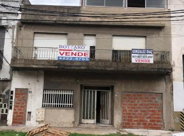 Casa de 5 ambientes, Avellaneda · Casa en Dos Plantas