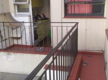 Departamento de 2 ambientes, Once · Departamento de 2 Ambientes en Venta
