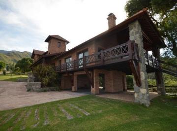 Casa · 478m² · 3 Ambientes · 2 Cocheras · Country Chumamaya, Casa Punto de Vista, 478 m² Constr Sobre