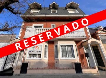 Departamento de 3 ambientes, La Matanza · Depto 3 Ambientes con Patio // Belgrano 962