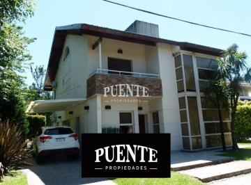 Casa · 230m² · 6 Ambientes · 3 Cocheras · El Sosiego, 4 Dorm., Pileta, canning Esteban Echeverria