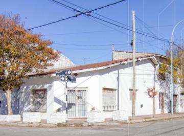 Casa · 200m² · 2 Ambientes · Venta Casa con Local