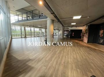 Local comercial · 258m² · 1 Ambiente · Local Comercial en Edificio Corporativo Workclub Escobar!