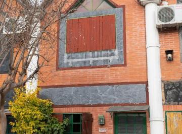 Casa · 70m² · 3 Ambientes · Duplex 3 Ambientes con Patio en Venta - Apto Credito