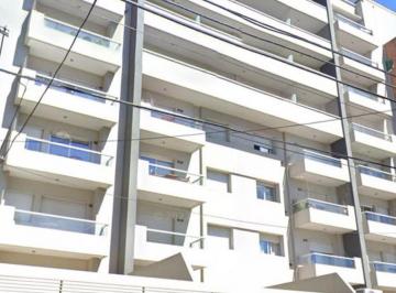 Garage · 12m² · 5 Cocheras · Cochera Cubierta Y/o Descubierta Castelar Zona Centrica