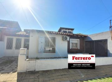 Casa de 3 ambientes, Ituzaingó · Chalet en Barrio Aeronautico, Ituzaingó Norte