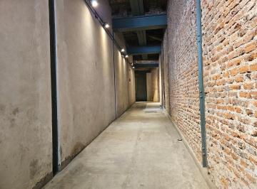 PH de 2 ambientes, Barracas · Retasado. PH con Gran Potencial en Edificio Histórico 2 Ambientes con Patio