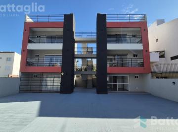 Departamento · 40m² · 2 Ambientes · 1 Cochera · Departamento con Espacio Vehicular y Parrilla en Costa Azul