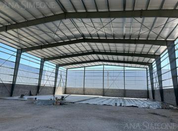 Bodega-Galpón · 3000m² · Nave Industrial - Alquiler - Moreno, Cuartel V