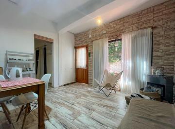 PH · 42m² · 2 Ambientes · Venta - PH - 1 Dormitorio con Patio y Parrillero - Alberdi, Rosario