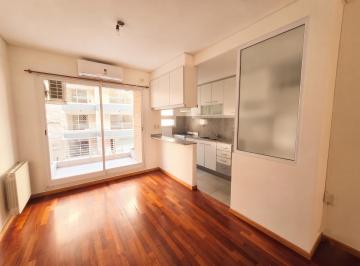 Departamento de 2 ambientes, Belgrano · Belgrano (Blanco Encalada 2877 3° Frente) - Alquiler Excelente Semipiso 2 Amb