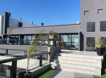 Departamento · 120m² · 4 Ambientes · 1 Cochera · Departamento en Villa Devoto
