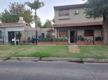 Casa de 5 ambientes, Lomas de Zamora · A 3 Cuadras de Frias