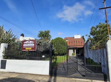 Casa de 4 ambientes, Lanús · Chalet 4 Ambientes en Venta | Lanús Oeste