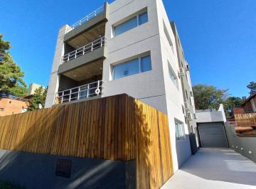 Departamento · 75m² · 3 Ambientes · 1 Cochera · Departamento en Venta 3 Ambientes con Cochera y Piscina!