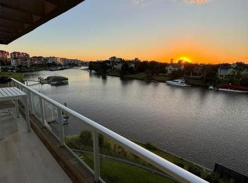 Departamento · 275m² · 4 Ambientes · Departamento Dúplex en Alquiler en Acqua Rio, Islas del Canal, Nordelta