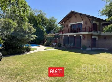 Terreno · 1224m² · 4 Ambientes · 3 Cocheras · Casa en Lomas de Zamora Oeste